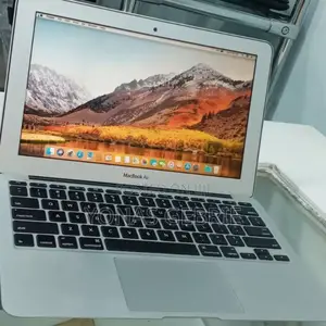 New Laptop Apple MacBook Air 2014 4GB Intel Core i7 SSD 128GB