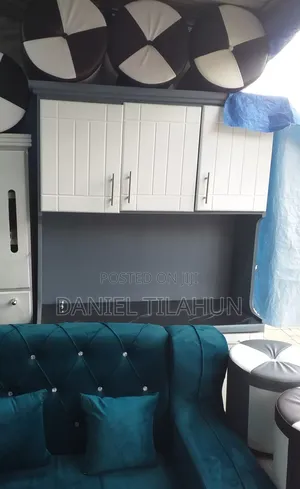 Kitchen Cabinet