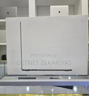 New Laptop Apple MacBook Pro 8GB Apple M3 Pro SSD 256GB