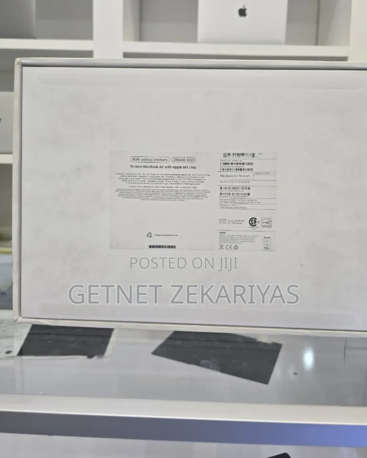 New Laptop Apple MacBook Pro 8GB Apple M3 Pro SSD 256GB