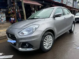 Suzuki Dzire 2022 Silver