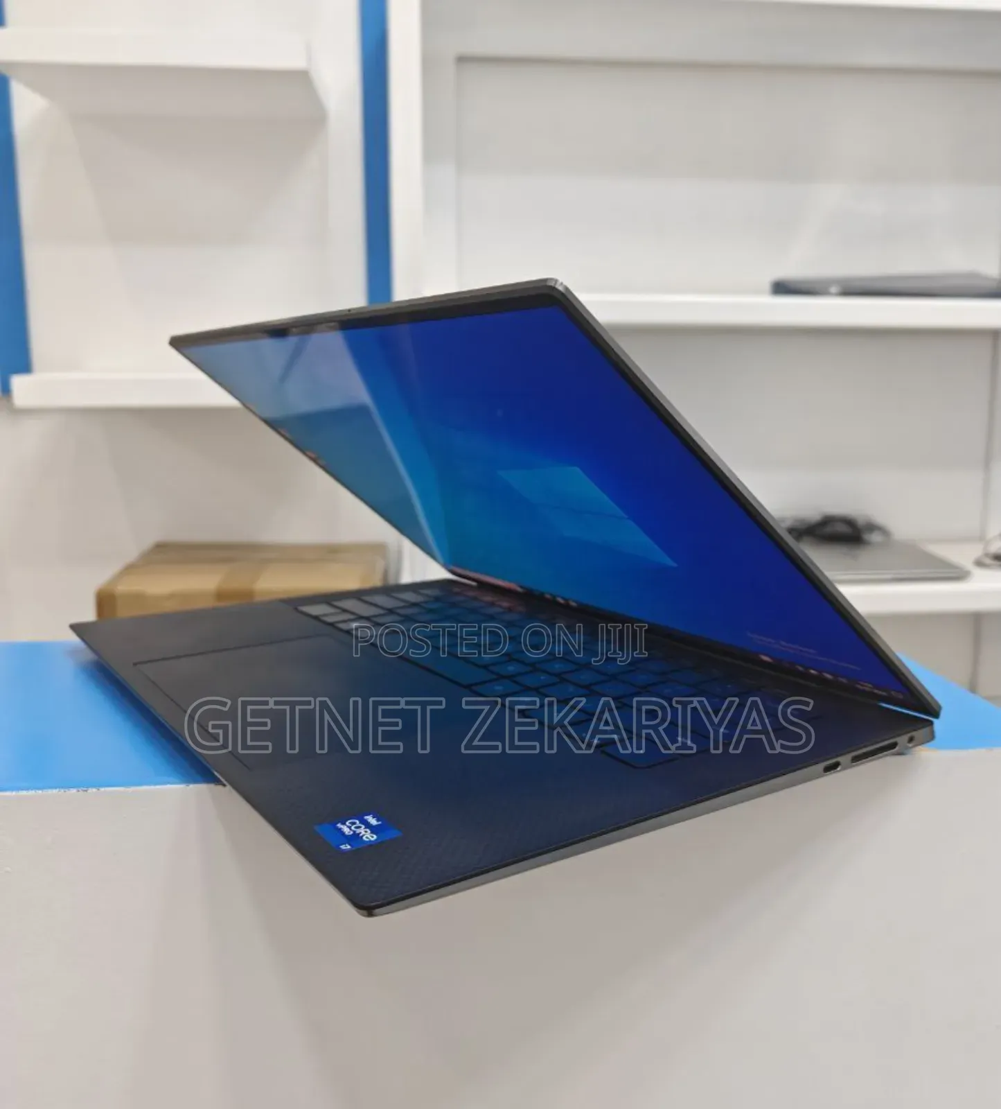 New Laptop Dell XPS 15 32GB Intel Core I7 SSD 512GB