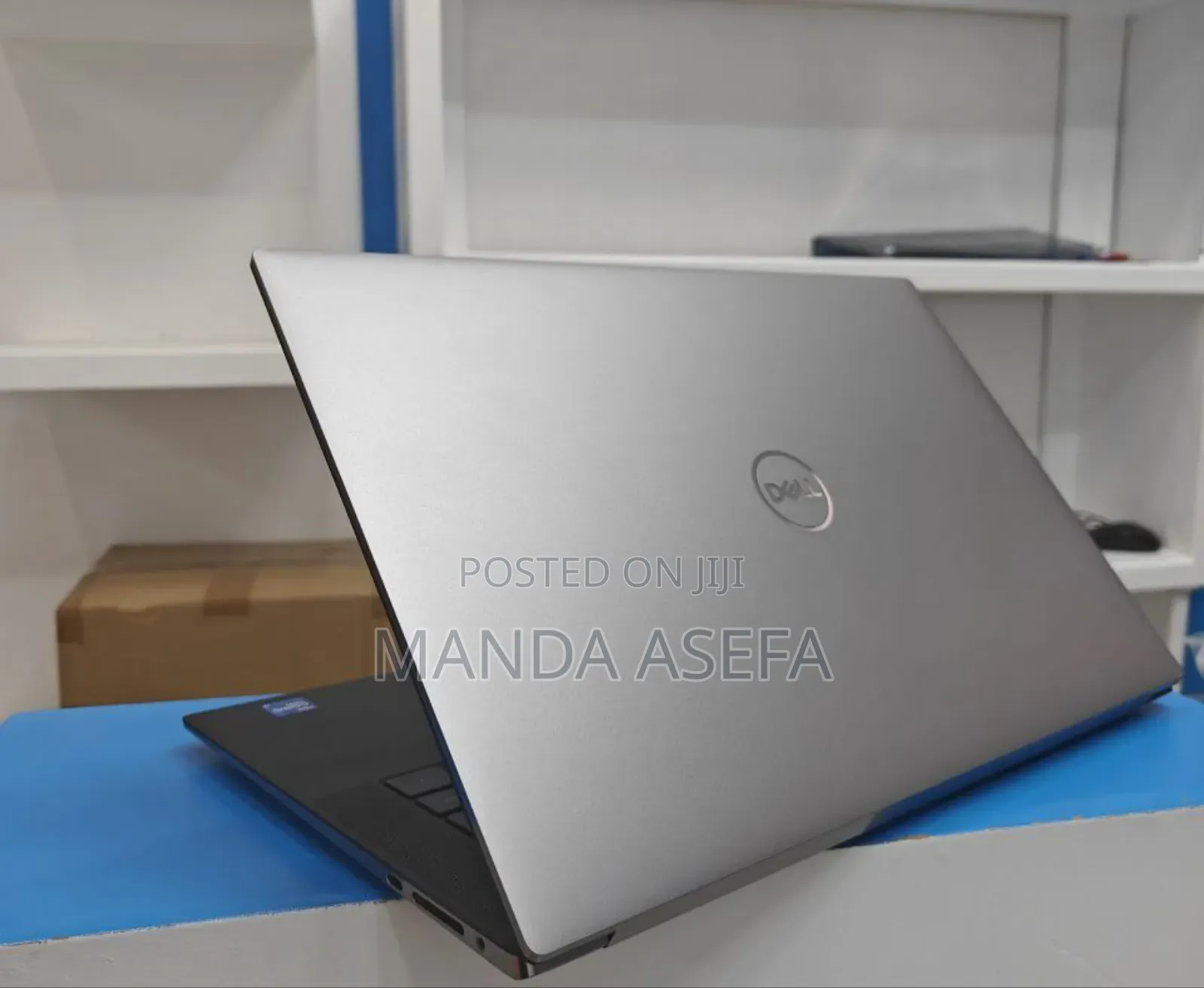 New Laptop Dell XPS 15 32GB Intel Core I7 SSD 512GB
