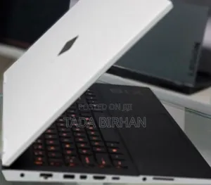 New Laptop HP Omen 17 18GB Intel Core I7 SSD 512GB