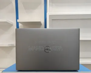 New Laptop Dell XPS 15 32GB Intel Core I7 SSD 512GB