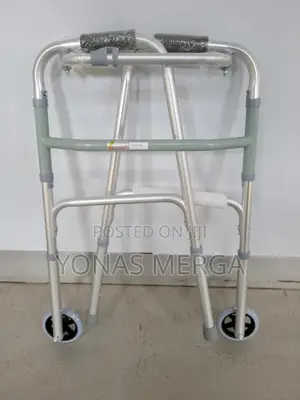 WITH WHEELS LIGHT WEIGHT Walker/Offering Comfort Support