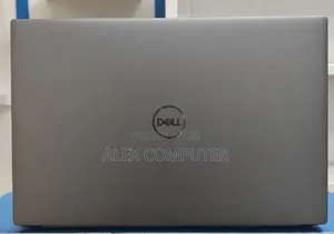New Laptop Dell XPS 15 32GB Intel Core I7 SSD 512GB