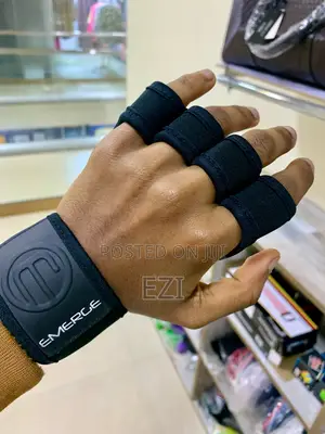 Black Gym Gloves