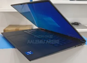 New Laptop Dell XPS 15 32GB Intel Core I7 SSD 512GB