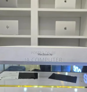 New Laptop Apple MacBook Air 2024 M3 15-Inch 8GB Apple M3 SSD 256GB