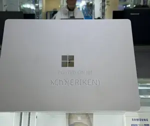 New Laptop Microsoft Surface Laptop 2 8GB AMD Ryzen 5 SSD 128GB