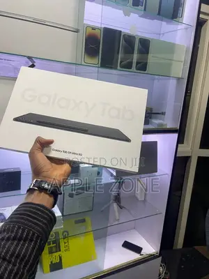 New Laptop Apple MacBook Air 2024 M3 13-Inch 16GB Apple M3 SSD 512GB
