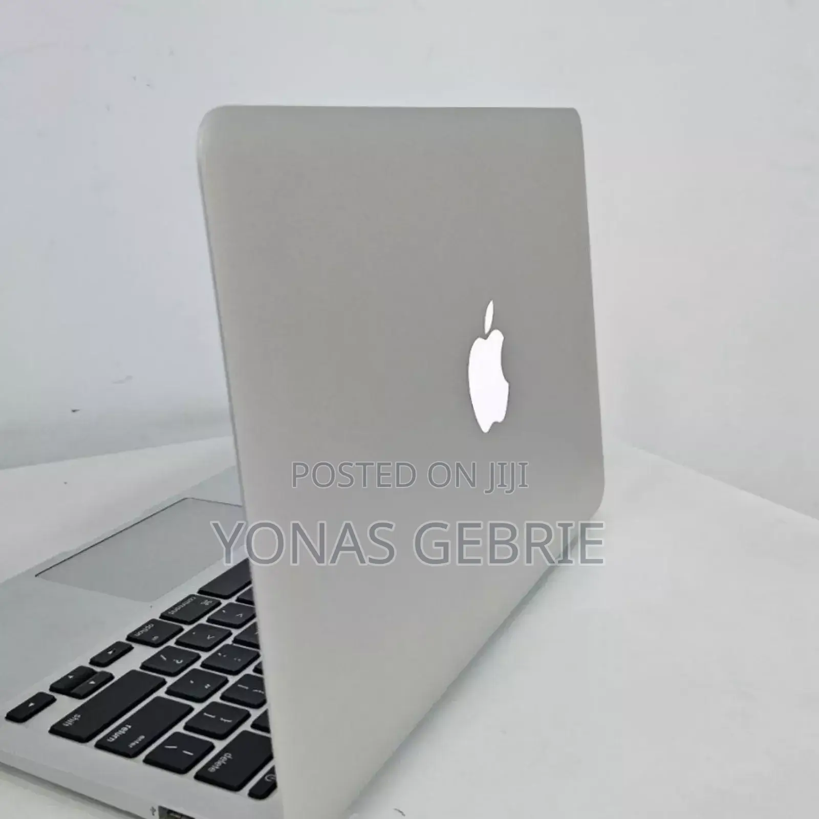 New Laptop Apple MacBook Air 2015 8GB Intel Core i5 SSD 128GB