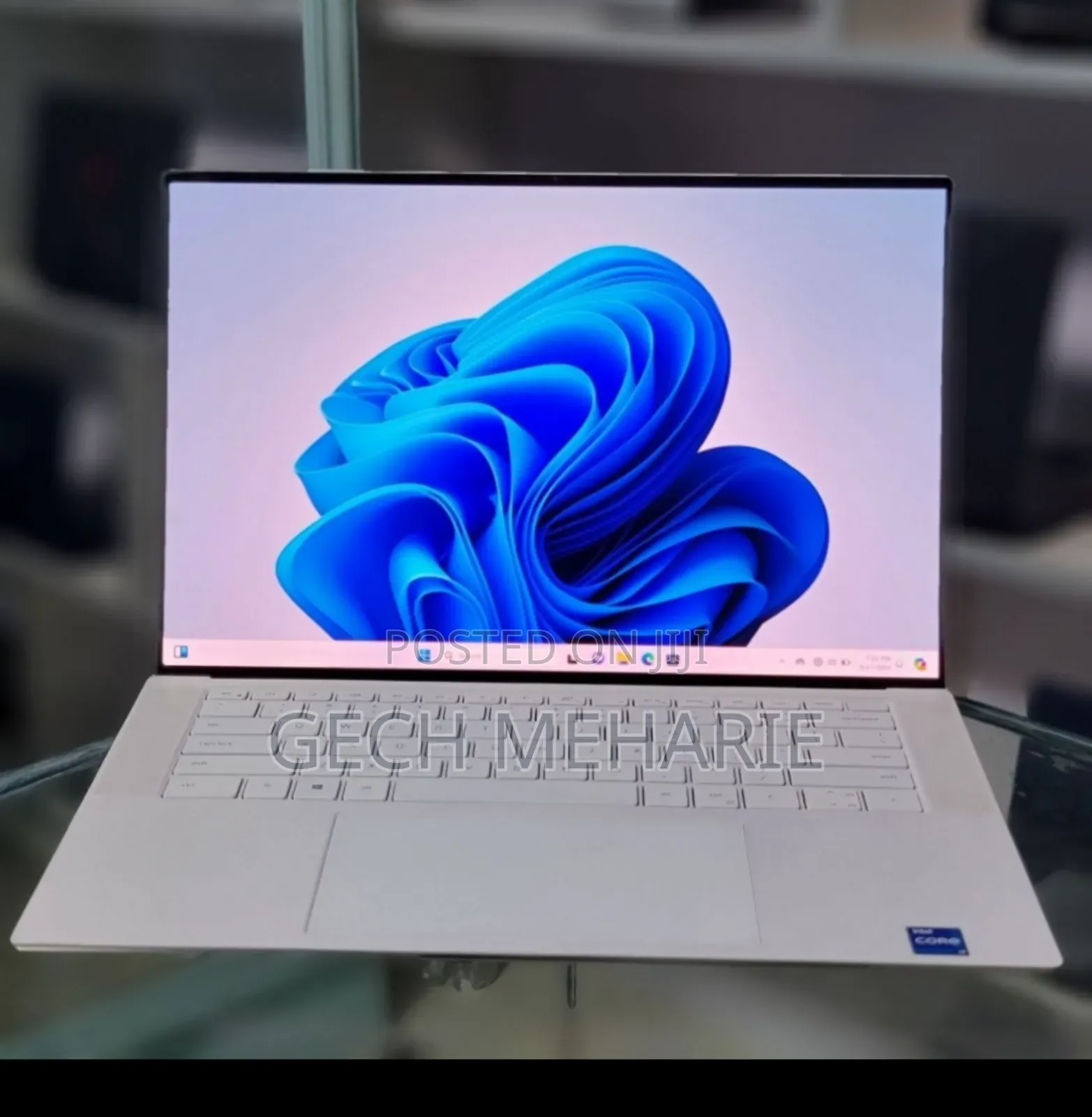 New Laptop Dell XPS 15 4GB Intel Core I7 SSD 1T
