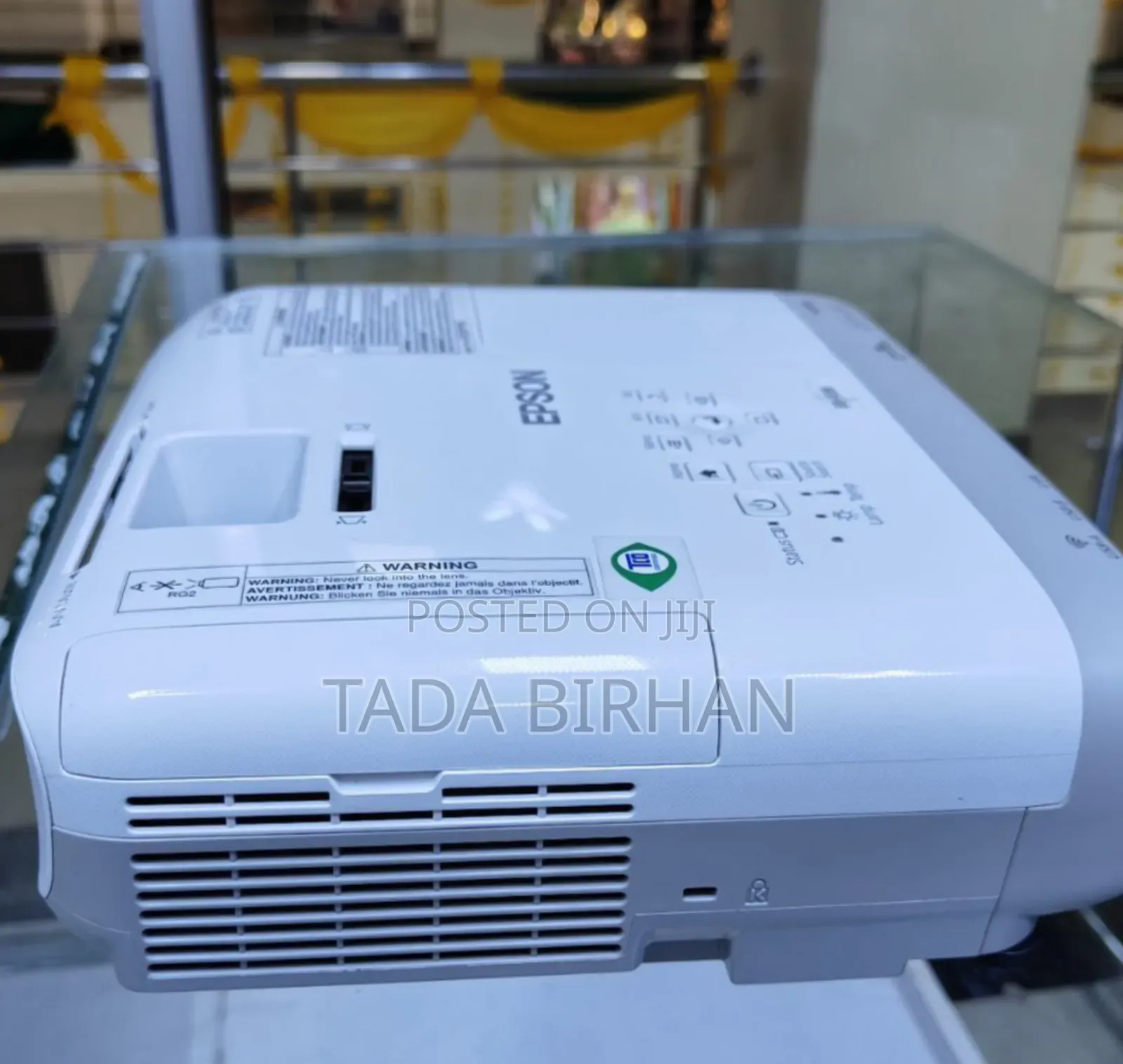 1EPSON Projector