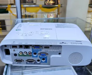 1EPSON Projector