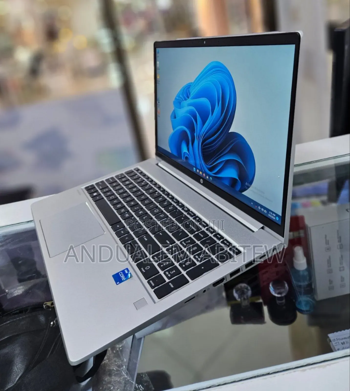 New Laptop HP ProBook 450 G8 8GB Intel Core I5 SSD 512GB
