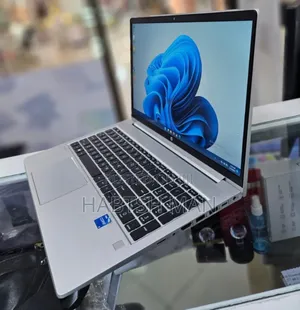 New Laptop HP ProBook 450 G8 8GB Intel Core I5 SSD 512GB