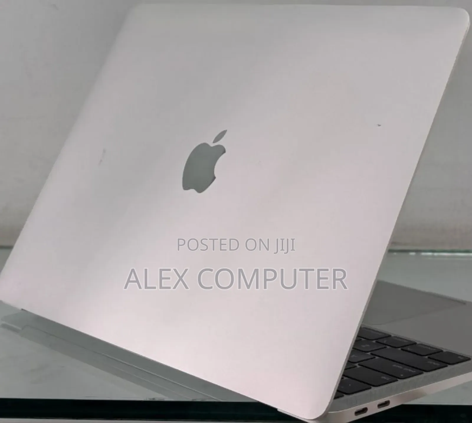 New Laptop Apple MacBook Air 2019 16GB Intel Core I5 SSD 256GB