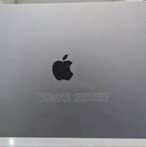 New Laptop Apple MacBook Air 2022 M2 16GB Apple M2 Ultra SSD 256GB