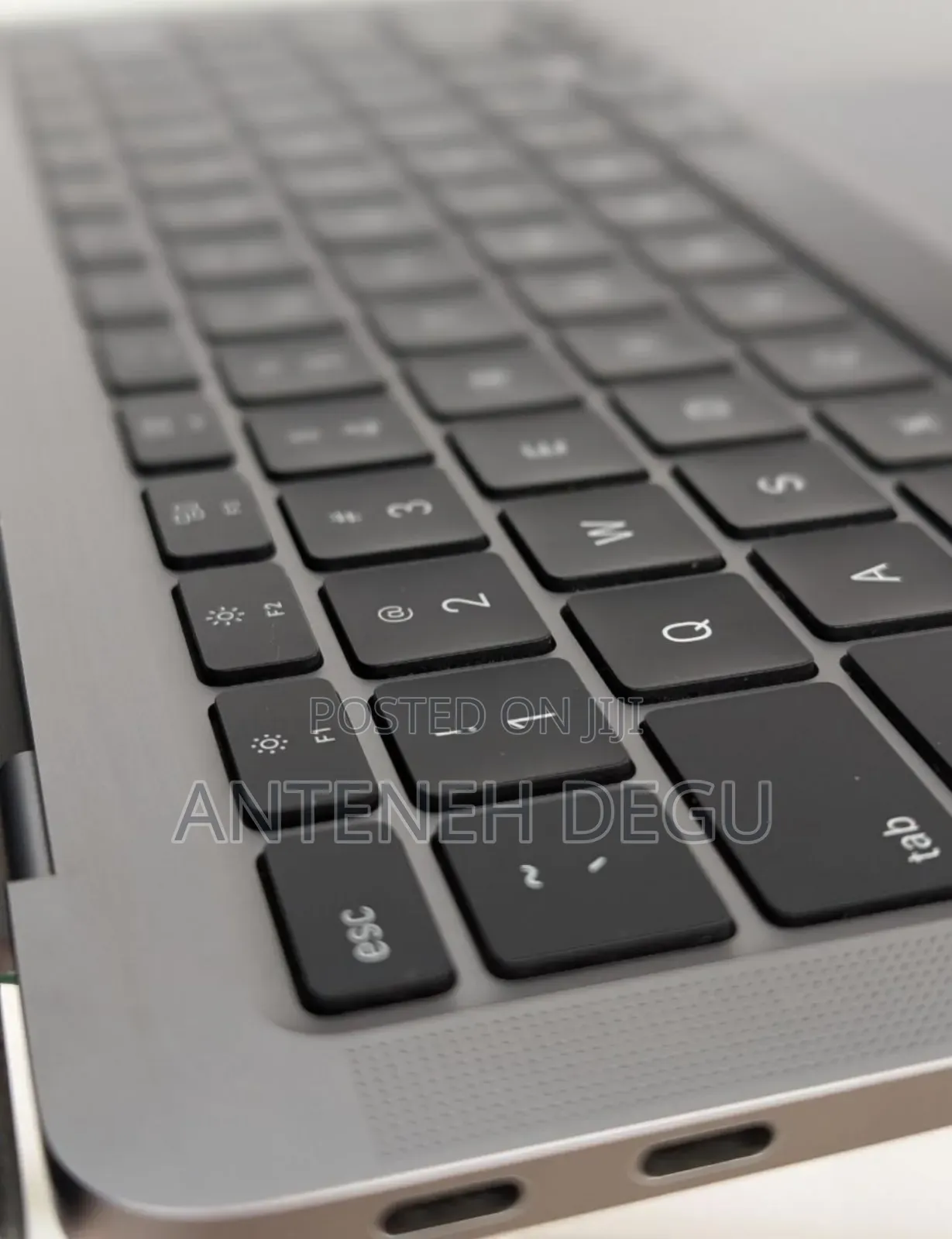 New Laptop Apple MacBook Air 2020 8GB Intel Core I3 SSD 256GB