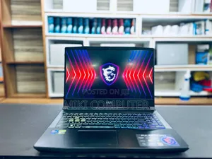 New Laptop MSI Pulse GL66 16GB Intel Core I9 SSD 1T