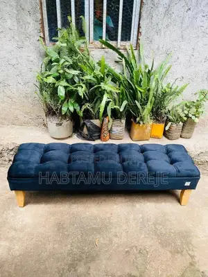 Elevate the Style of Your Living Space With This Elegant ኩርሲ Chair