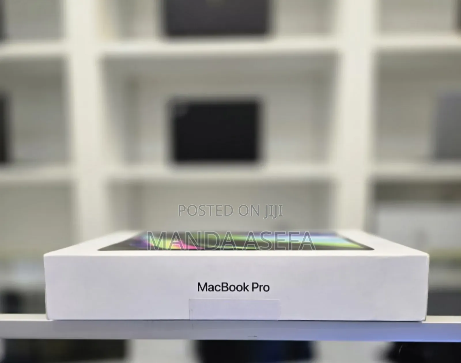 New Laptop Apple MacBook Pro 8GB Apple M2 SSD 256GB