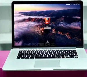 New Laptop Apple MacBook Pro 2015 16GB Intel SSD 512GB