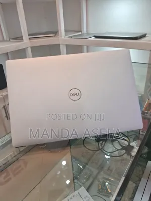 New Laptop Dell XPS 15 32GB Intel Core I7 SSD 512GB