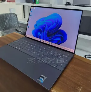 New Laptop Dell XPS 13 32GB Intel Core I7 SSD 1T