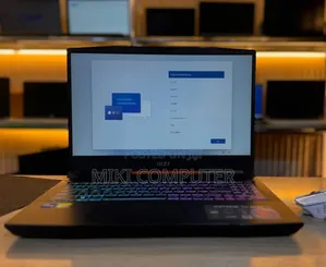 New Laptop MSI GF63 8GB Intel Core I7 SSD 512GB
