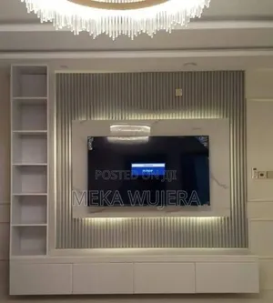 World Class TV STANDE