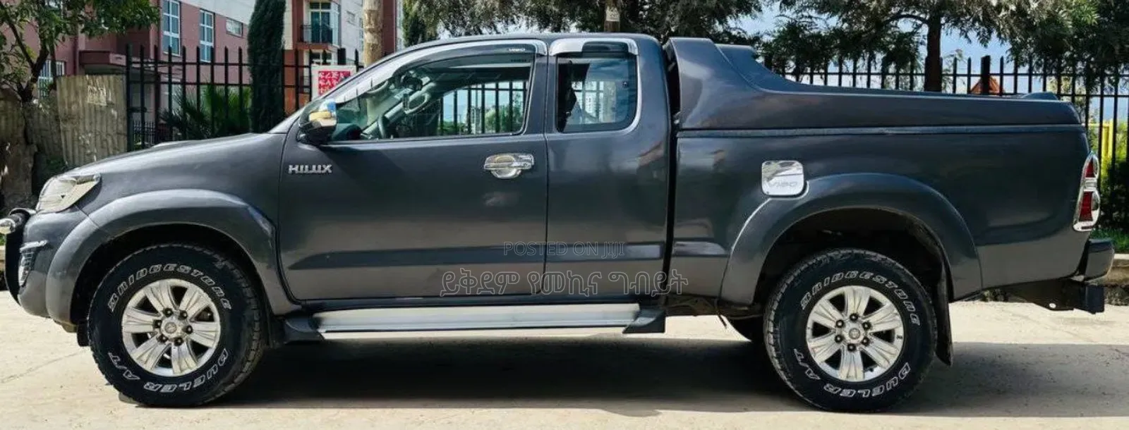 Toyota Hilux 2014 Black