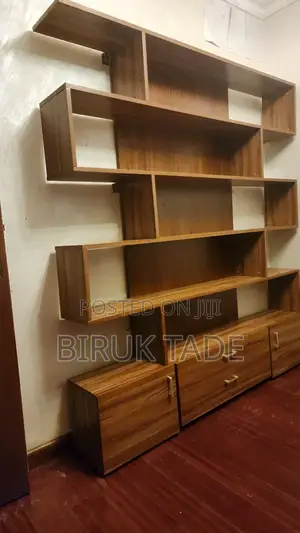 Stylish and Functional Bookshelf