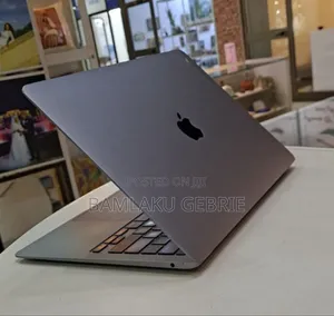 New Laptop Apple MacBook Air 2020 M1 8GB Apple M1 SSD 256GB