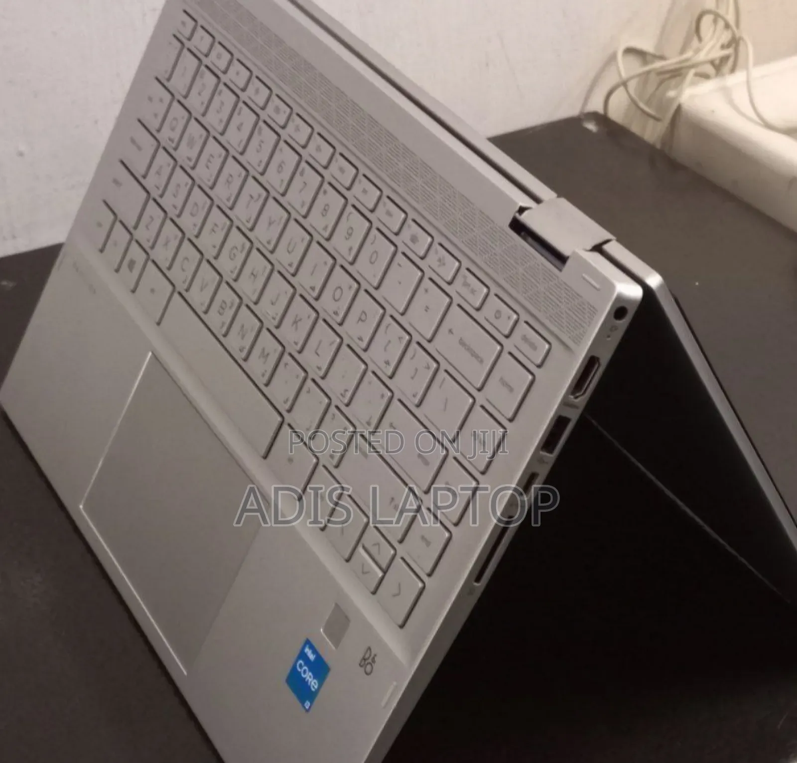 New Laptop HP Pavilion X360 8GB Intel Core I3 SSD 512GB