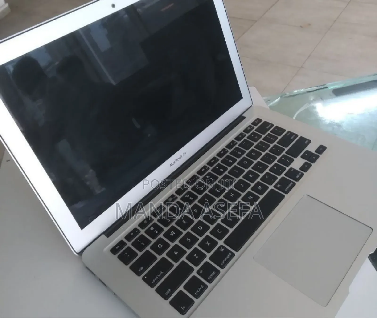 New Laptop Apple MacBook Air 2014 4GB Intel Core I5 SSD 128GB