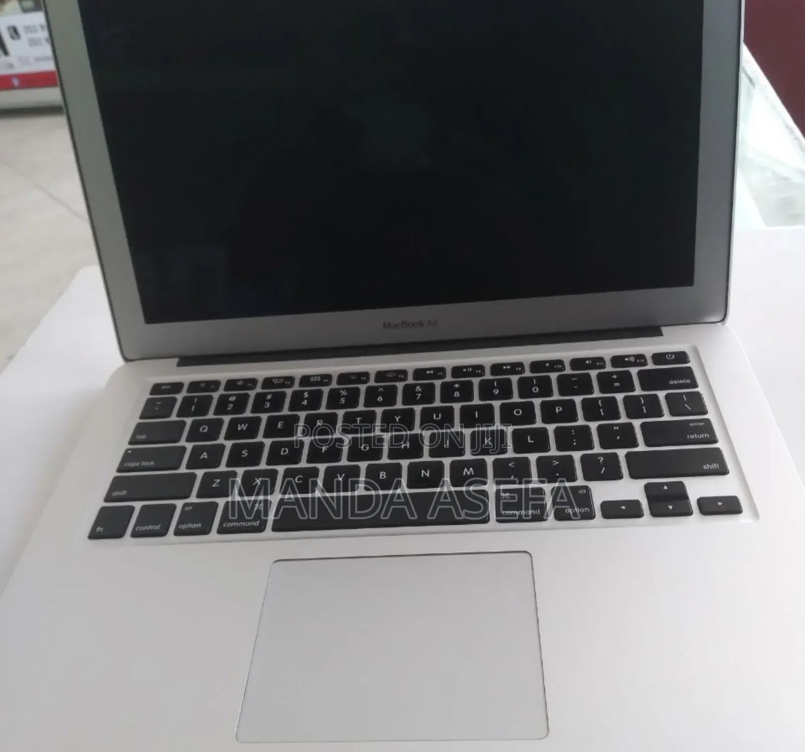 New Laptop Apple MacBook Air 2014 4GB Intel Core I5 SSD 128GB