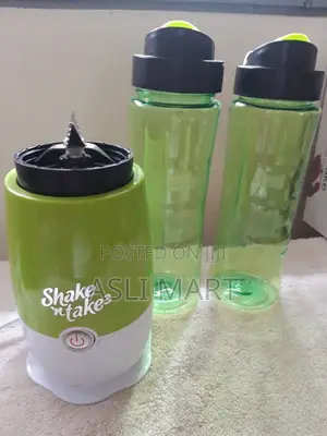 Juicer Shake N Take With One Extra Cup