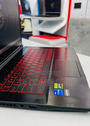 New Laptop MSI GF63 16GB Intel Core I5 SSD 512GB