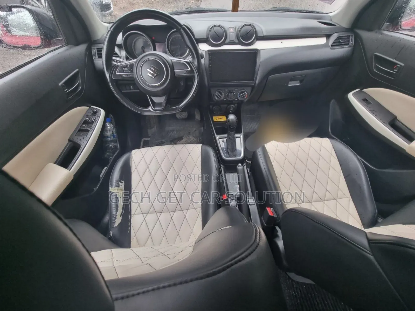 Suzuki Swift 2022 Red