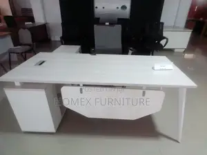 Office Furniture Table የቢሮ ዴስክ