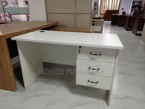 Office Furniture Table | Desk የ ቢሮ ፈርኒቸር ጠረጴዛ