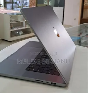 New Apple MacBook Pro 2023 M2 Pro 16-Inch 32GB Apple M2 Ultra 512GB
