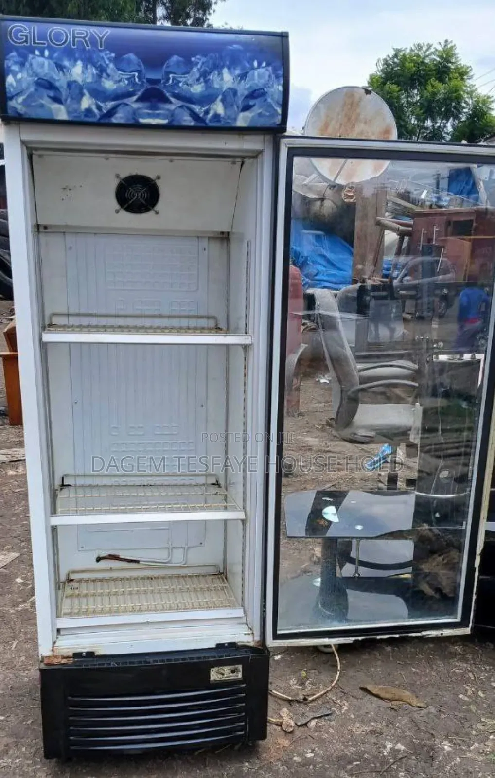 Dispaly Fridge
