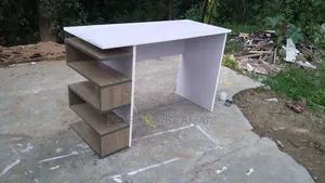 Simple Reading Table