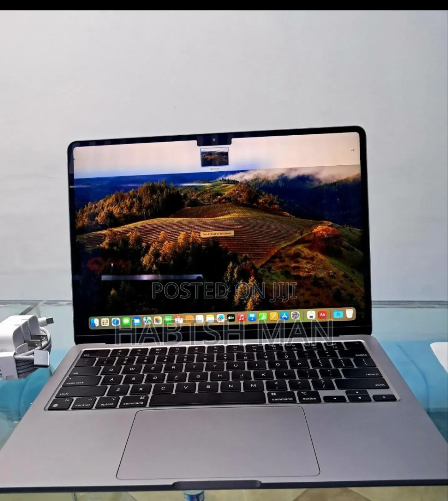 New Laptop Apple MacBook Air 2024 M3 13-Inch 16GB Apple M3 SSD 512GB