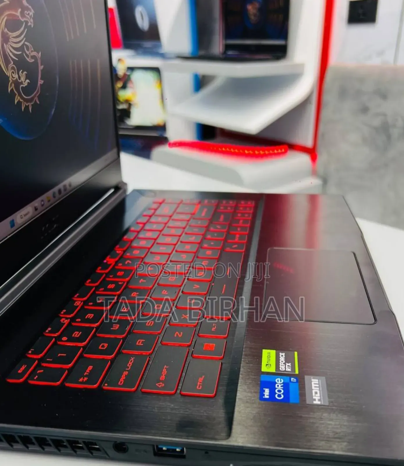New Laptop MSI GP75 Leopard 16GB Intel Core I7 SSD 512GB