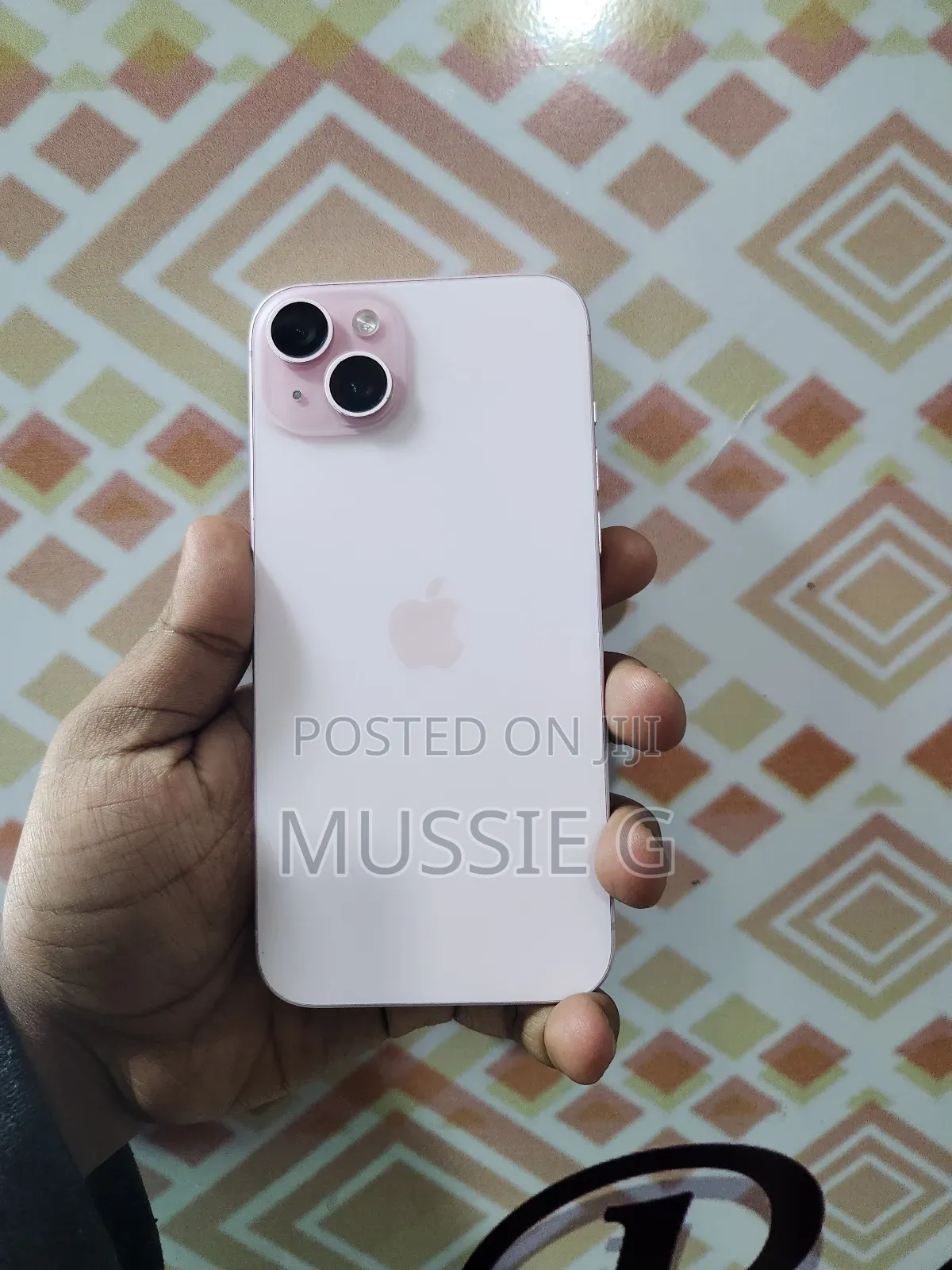Apple iPhone 15 Plus 128 GB Pink